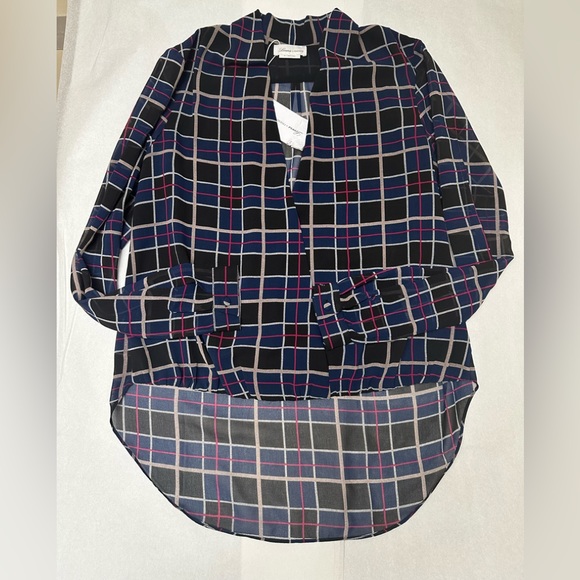 NWT;Lovers +Friends Get Down Blouse in plaid 🌟 - Picture 6 of 9